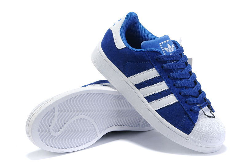 chaussure adidas bleu marine